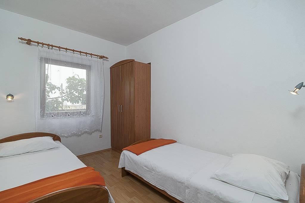 Apartments Jurica 波斯蒂勒 外观 照片