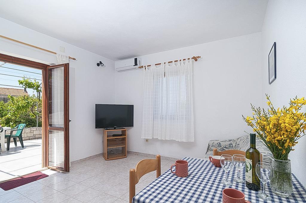 Apartments Jurica 波斯蒂勒 外观 照片